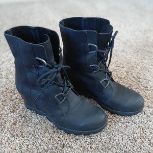 Sorel Joan of Arctic mid wedge lace up boots ankle black leather waterproof